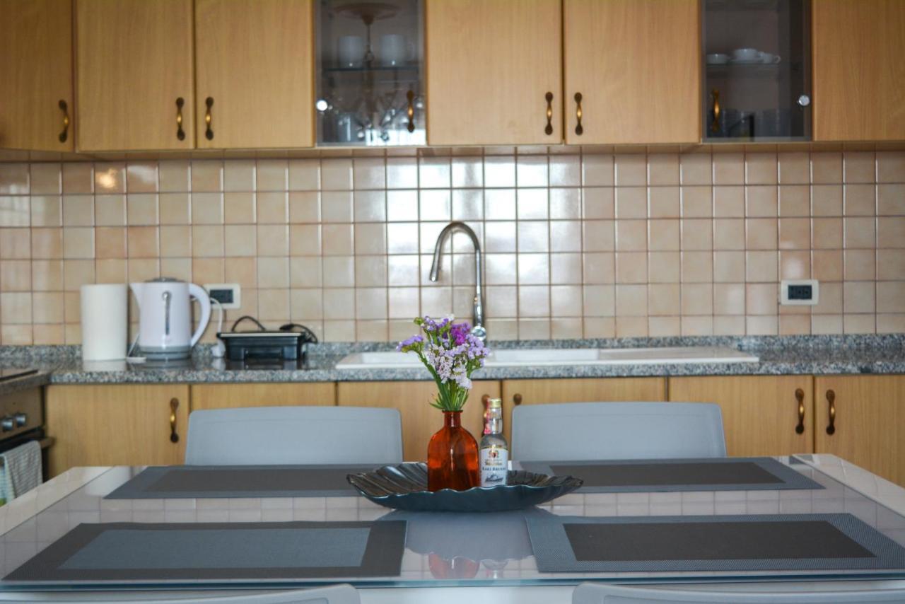Chiara Lovely Apartment Тирана Екстер'єр фото